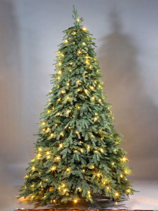 Normale kerstboom 9A3A8734
