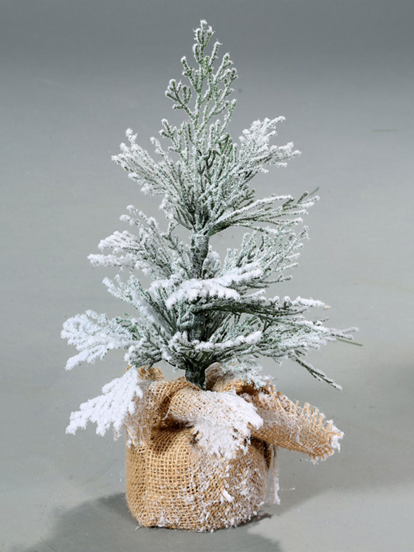 Kerstsneeuwboom 9A3A8840